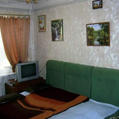 Rent room - Kyiv, Panasa Myrnogo (Myrnogo Panasa) street20, Pecherskyi r-n (city ​​center). Rent of real estate - Pecherskyi area, secondary market and new building cheap, price up to 5500UAH, announcement no.201434
