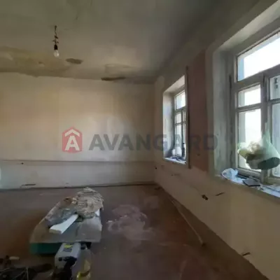Buy apartment - Dnipro, Romana Shukhevycha street. Sale of real estate - Novokodatskyi, secondary market and new building cheap, price up to 15000$, announcement no.1950149 фото 1
