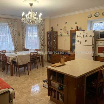 Buy house - Kharkiv, Іrynynska street, Shatylivka. Sale of real estate - Shevchenkivskyi (Dzerzhynskyi), secondary market and new building cheap, price up to 550000$, announcement no.1942666 фото 1