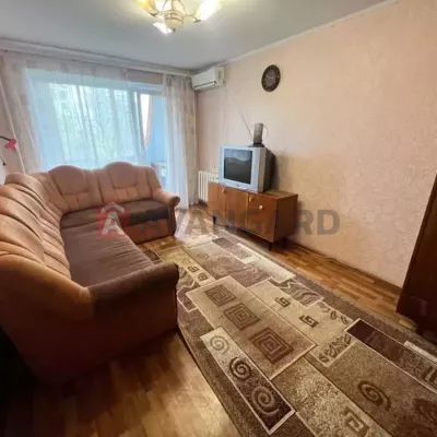 Rent apartment - Dnipro, Slavy boulevard. Rent of real estate - Sobornyi, secondary market and new building cheap, price up to 9999UAH, announcement no.1960169 фото 3