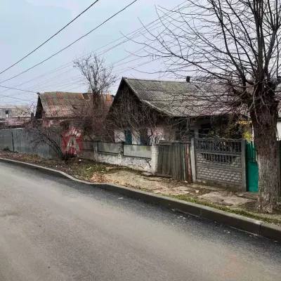 Buy house - Dnipro, Radisna street. Sale of real estate - Sobornyi, secondary market and new building cheap, price up to 30000$, announcement no.1988061 фото 1