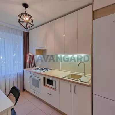 Buy apartment - Dnipro, Pokrovskyy zhytlovyy masyv street. Sale of real estate - Novokodatskyi, secondary market and new building cheap, price up to 53000$, announcement no.2003328 фото 1
