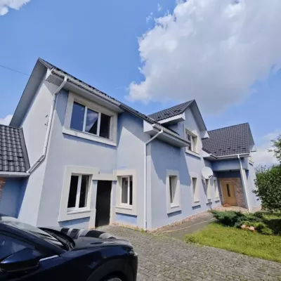 Buy house - Kyivska obl., Bilogorodka. Sale of real estate - Buchanskyi, secondary market and new building cheap, price up to 157000€, announcement no.1785082 фото 1