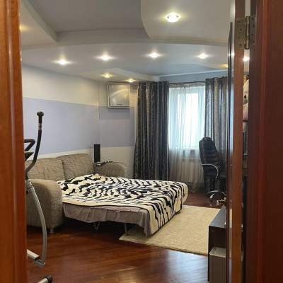 Rent apartment - Kyiv, Kadetskyi Gai street3, Solomjyanka. Rent of real estate - Solomjyanskyi area, secondary market and new building cheap, price up to 22000UAH, announcement no.2033586 фото 1