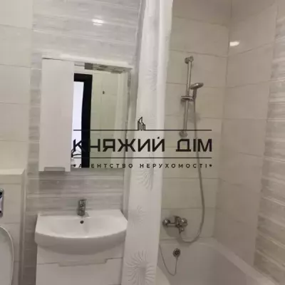 Rent apartment - Kyiv, Solomjyanska street, Solomjyanka. Rent of real estate - Solomjyanskyi area, secondary market and new building cheap, price up to 650$, announcement no.2034761 фото 5