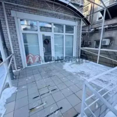 Rent office - Dnipro,  Dmytra Yavornytskogo avenue89. Rent of real estate - Tsentralnyi, secondary market and new building cheap, price up to 25000UAH, announcement no.2042490 фото 3